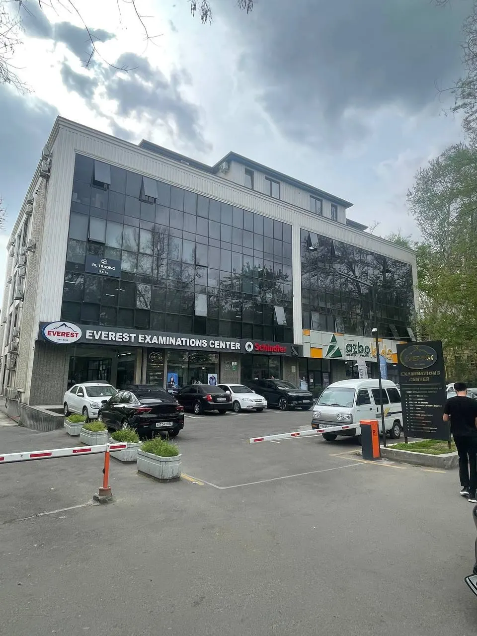 Ijaraga beriladi tijorat binosi, 105 m² — Chilonzor tumani