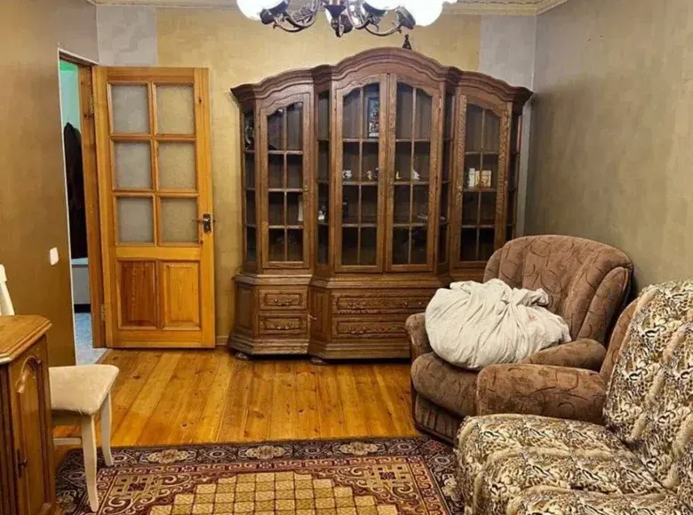 Продаётся 4-комнатная квартира, 85 м², 4/4 этаж — Мирзо-Улугбекский район