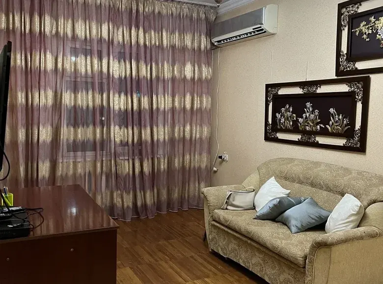 Продаётся 5-комнатная квартира, 113 м², 8/9 этаж — Яшнабадский район