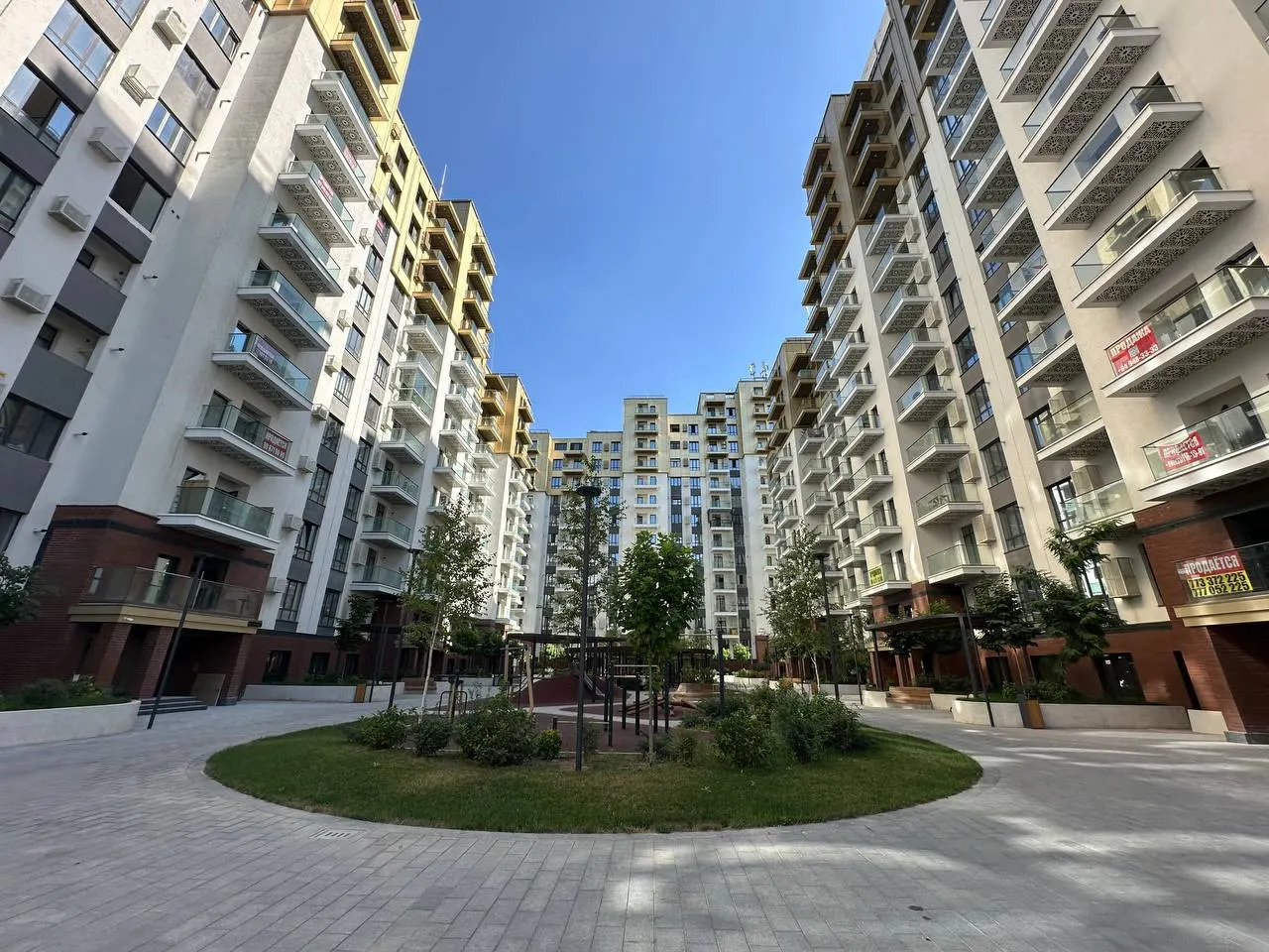 Продаётся 2-комнатная квартира, 63 м², 12/14 этаж — Мирзо-Улугбекский район