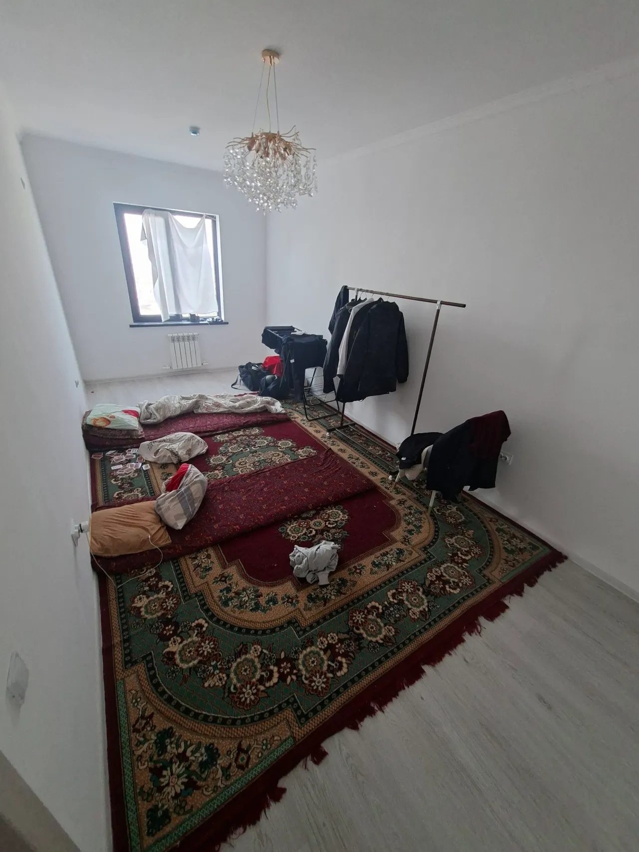 Кунлик ижарага 3 хонали квартира, 100 м², 13/16 қават — Сергели тумани