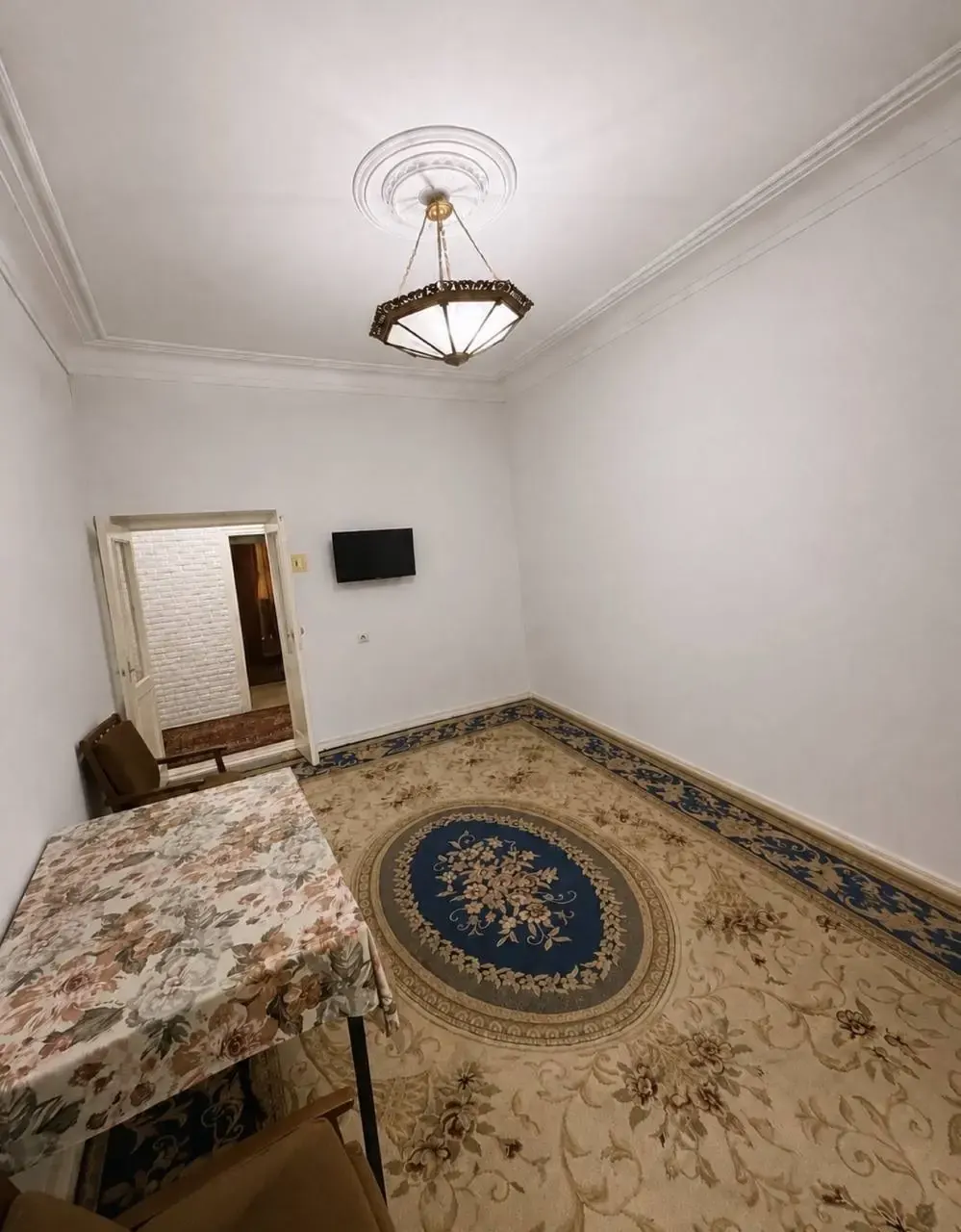 Sotiladi 2 xonali kvartira, 60 m², 2/4 qavat — Mirobod tumani