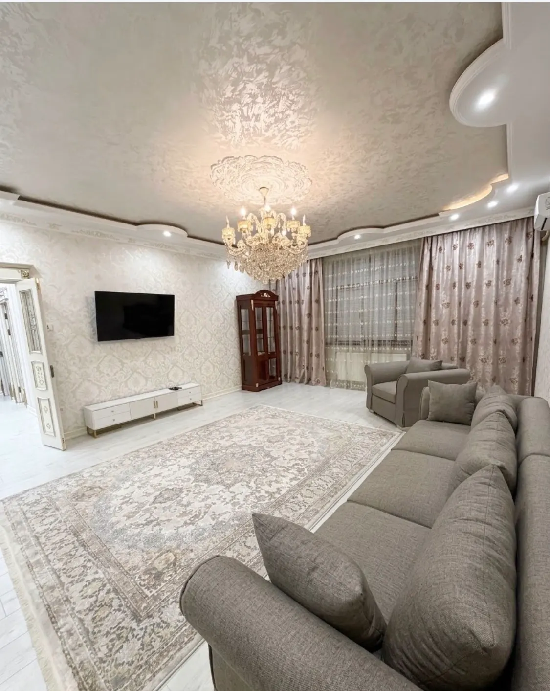 Ijaraga beriladi 4 xonali kvartira, 135 m², 1/7 qavat — Shayxontohur tumani