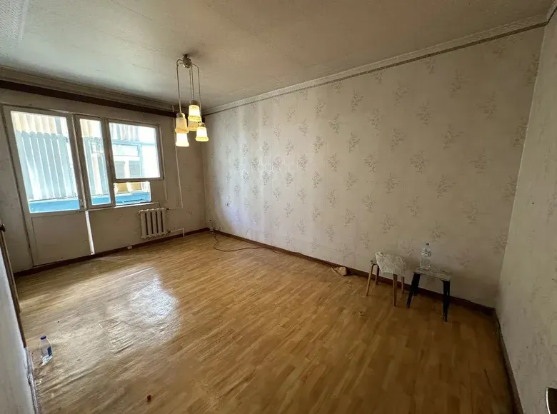 Сотилади 2 хонали квартира, 52 м², 2/4 қават — Чилонзор тумани
