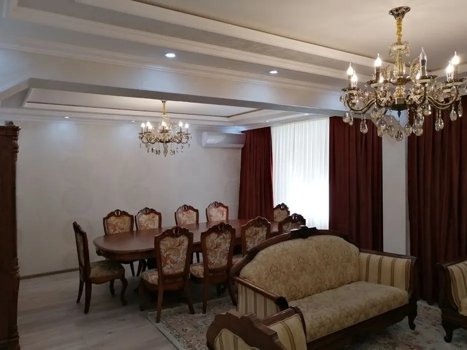 Ijaraga beriladi 6 xonali kvartira, 180 m², 3/9 qavat — Mirobod tumani