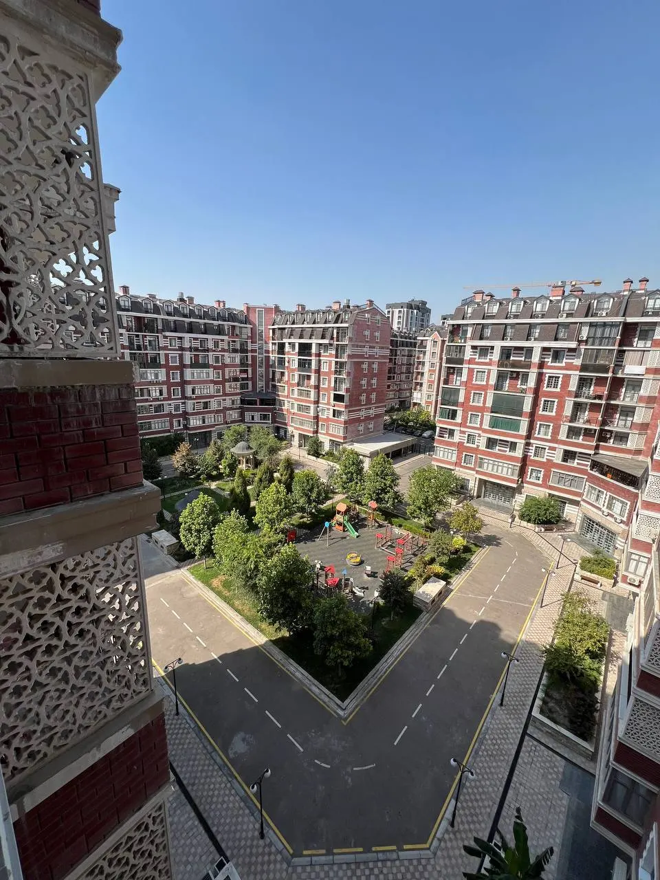 Sotiladi 3 xonali kvartira, 95 m², 7/9 qavat — Mirobod tumani
