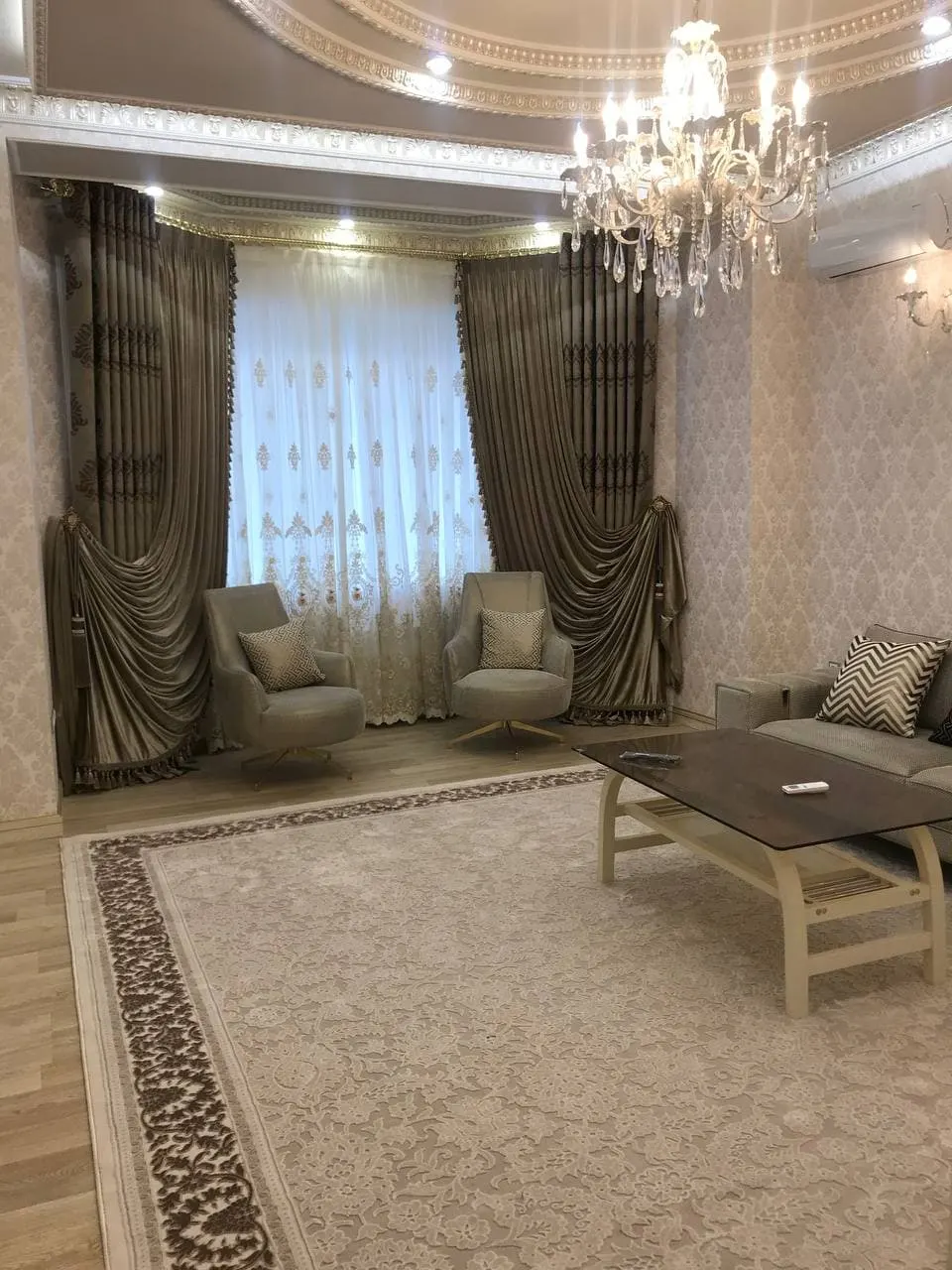 Ijaraga beriladi 4 xonali kvartira, 150 m², 5/8 qavat — Mirobod tumani
