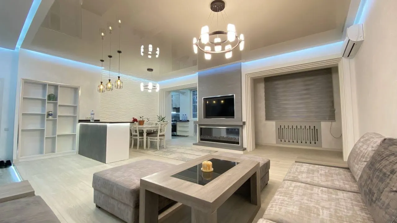 Ижарага берилади 3 хонали квартира, 110 м², 1/5 қават — Яккасарой тумани