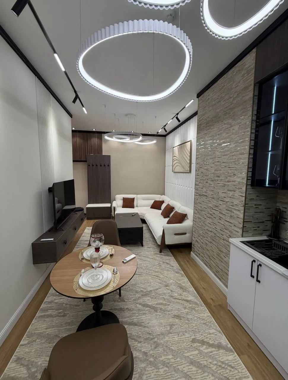 Sotiladi 2 xonali kvartira, 40 m², 2/14 qavat — Yunusobod tumani