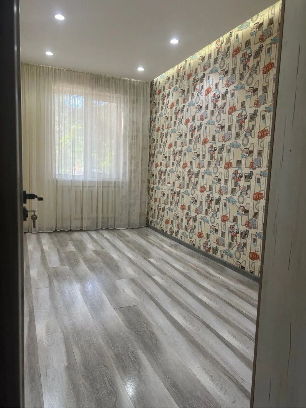 Сотилади 2 хонали квартира, 45 м², 1/4 қават — Учтепа тумани