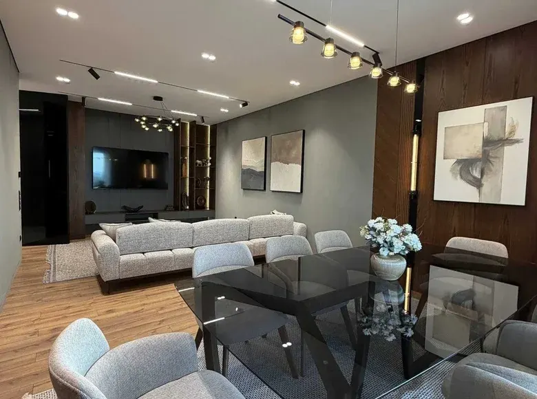 Продаётся 4-комнатная квартира, 150 м², 14/16 этаж — Шайхантахурский район