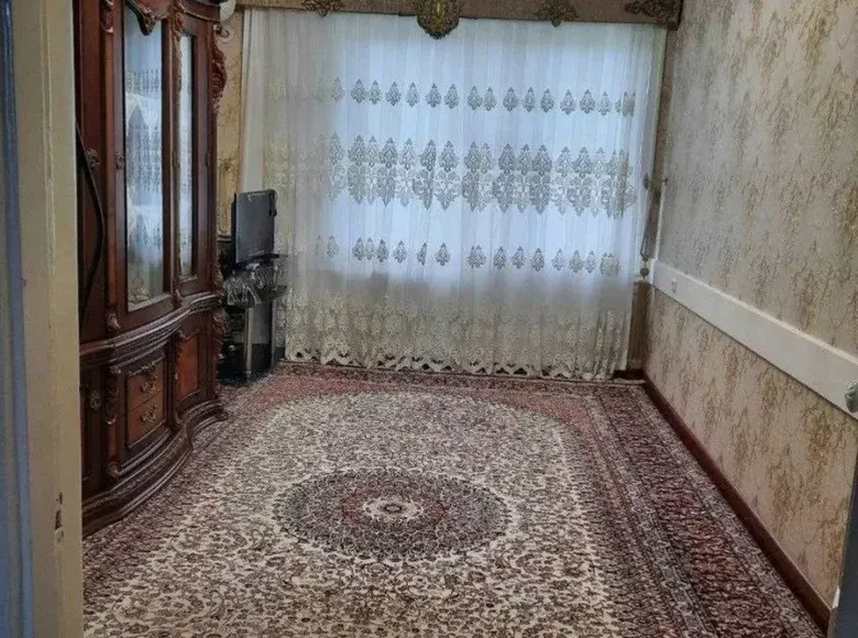 Сотилади 3 хонали квартира, 65 м², 2/4 қават — Чилонзор тумани