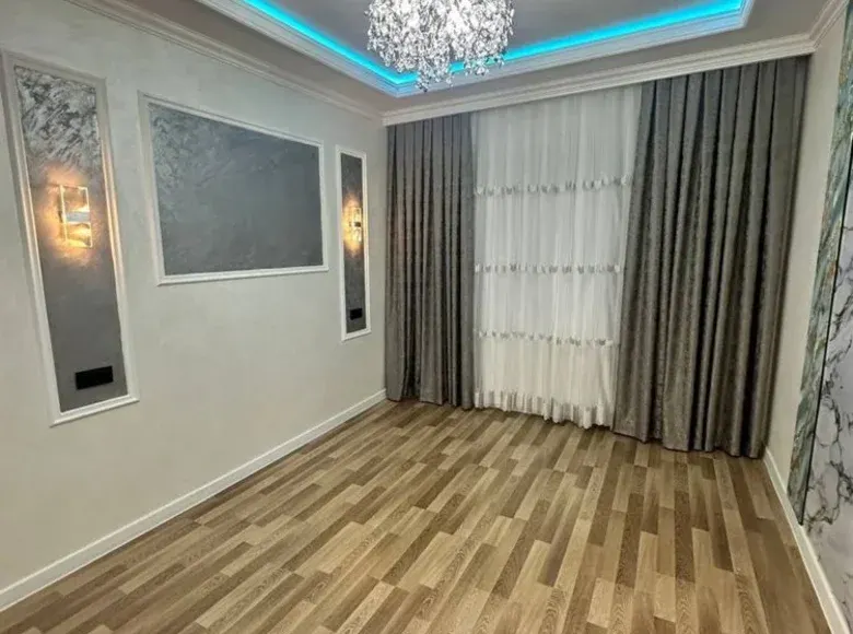 Продаётся 4-комнатная квартира, 78 м², 1/5 этаж — Мирабадский район