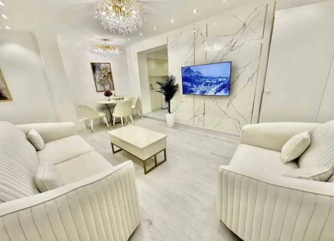 Сдаётся 4-комнатная квартира, 70 м², 2/4 этаж — Юнусабадский район