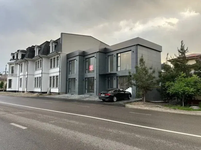 Сотилади тижорат биноси, 285 м² — Мирзо Улуғбек тумани