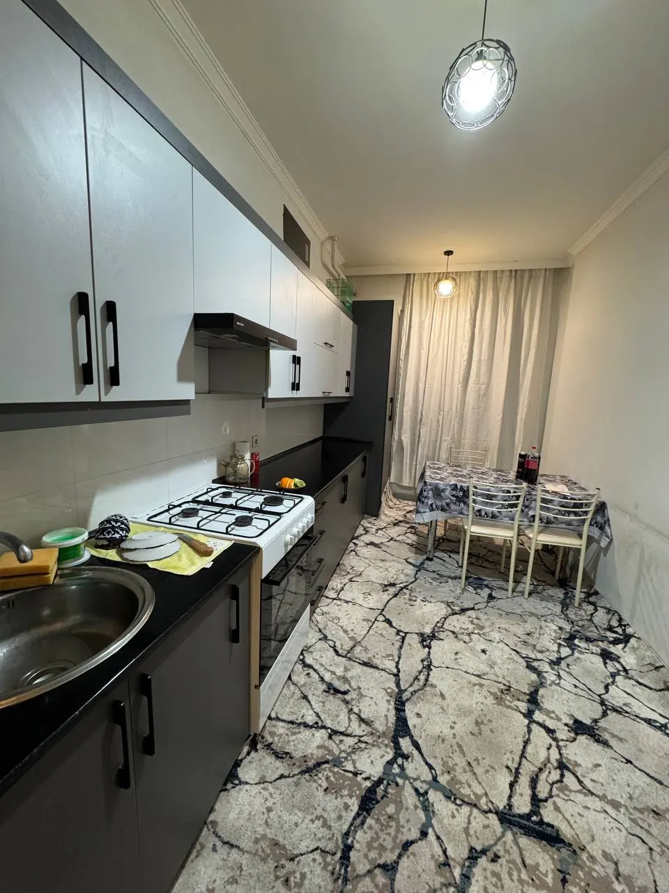 Ижарага берилади 2 хонали квартира, 63 м², 1/9 қават — Чилонзор тумани