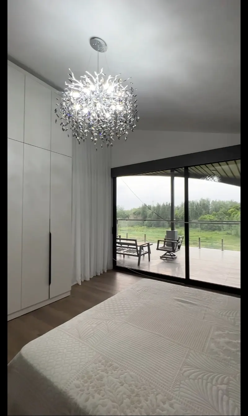Сотилади 4 хонали квартира, 175 м², 5/5 қават — Мирзо Улуғбек тумани
