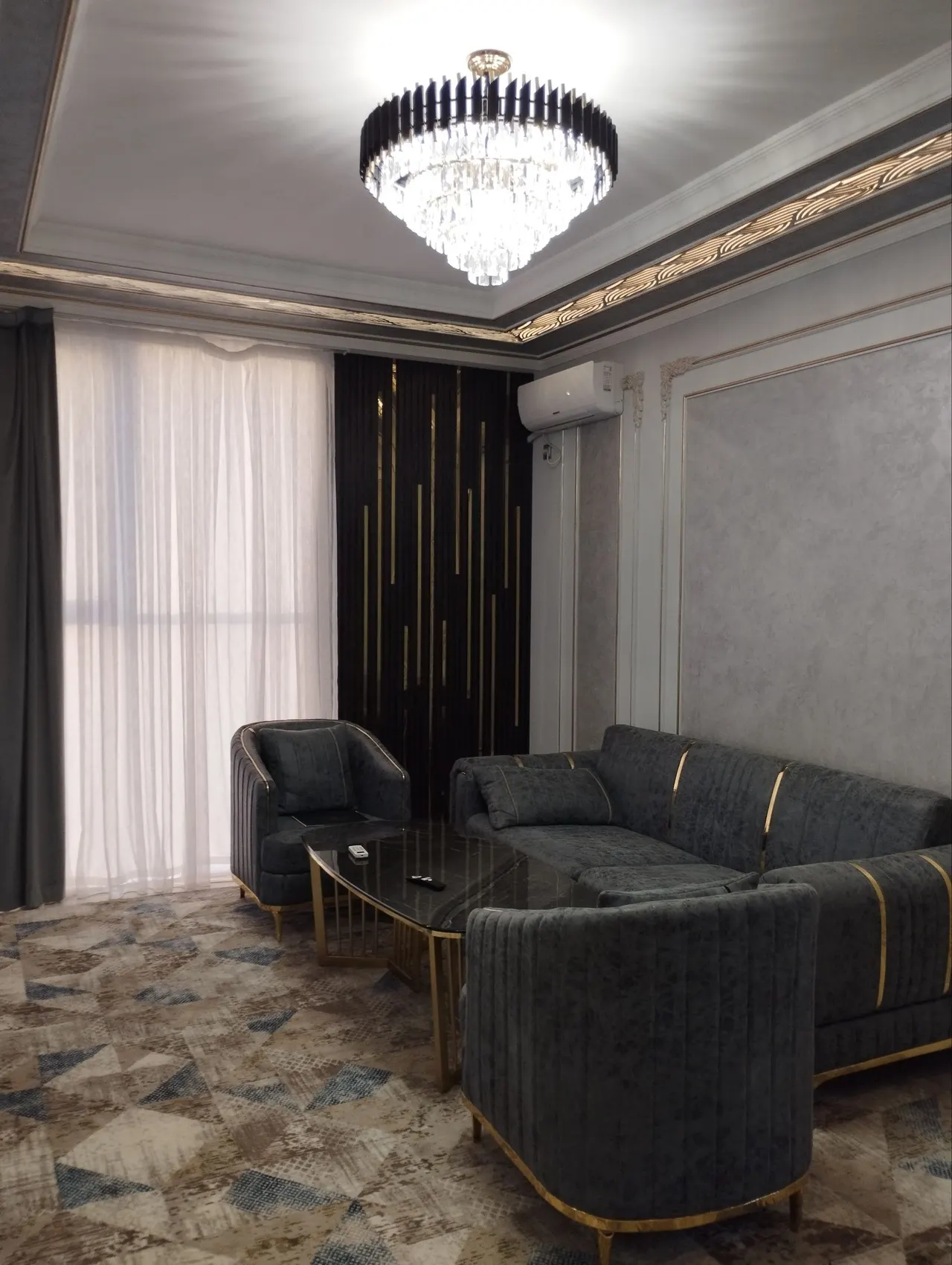 Сдаётся 2-комнатная квартира, 68 м², 1/7 этаж — Сергелийский район