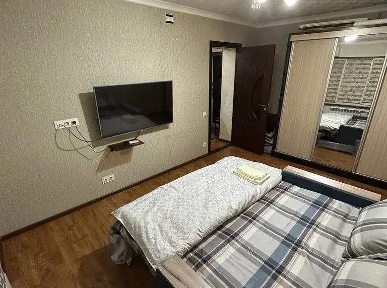 Кунлик ижарага хона, 29 м², 2/4 қават — Чилонзор тумани