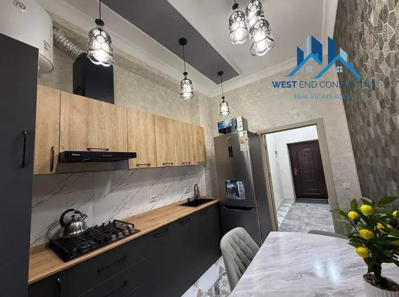 Продаётся 2-комнатная квартира, 54 м², 9/9 этаж — Мирзо-Улугбекский район