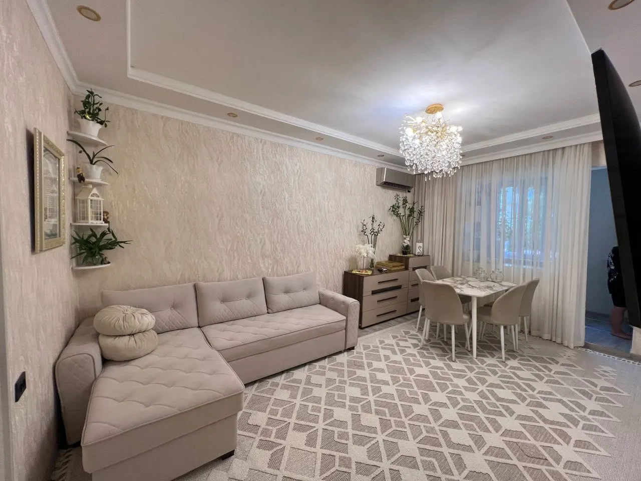 Сотилади 2 хонали квартира, 51 м², 1/4 қават — Юнусобод тумани
