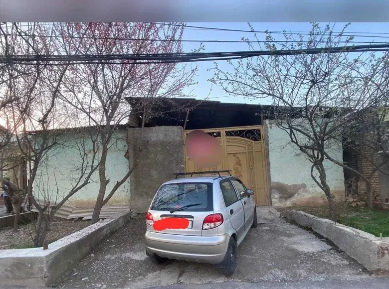 Sotiladi 4 xonali hovli uy, 90 m² — Mirzo Ulugʻbek tumani