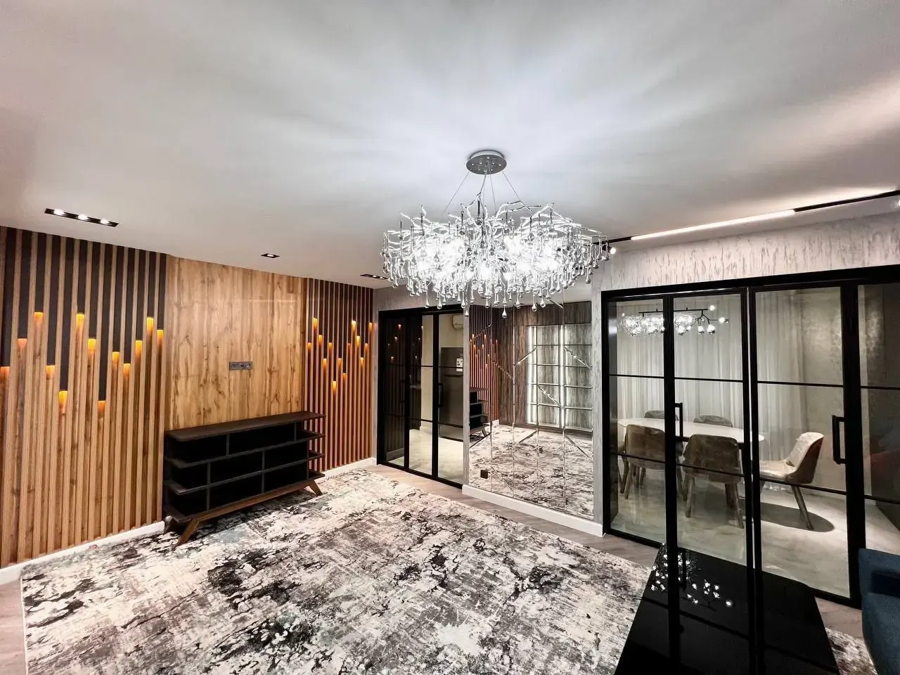 Сотилади 4 хонали квартира, 100 м², 3/4 қават — Мирзо Улуғбек тумани