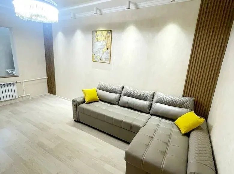 Сотилади 3 хонали квартира, 38 м², 1/4 қават — Чилонзор тумани