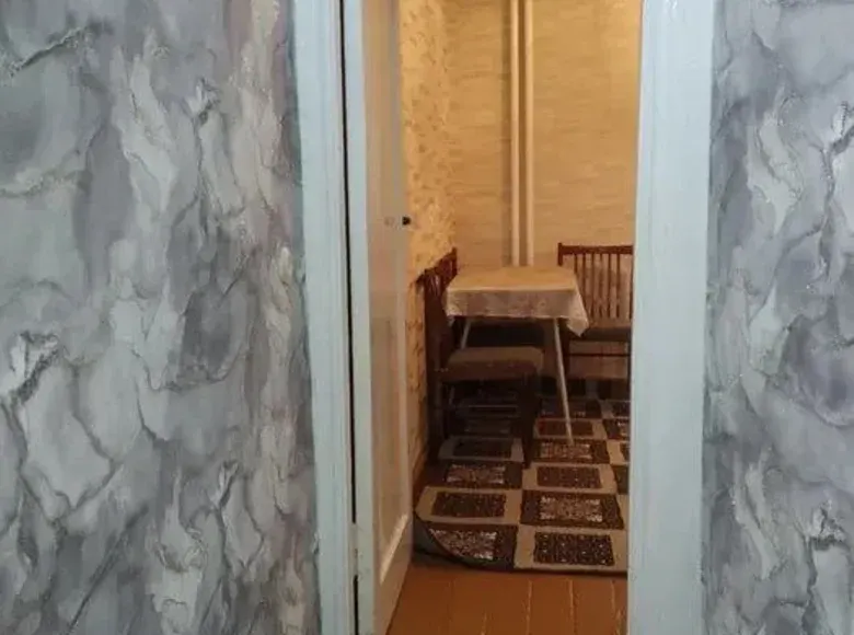 Продаётся 1-комнатная квартира, 38 м², 3/5 этаж — Ташкент