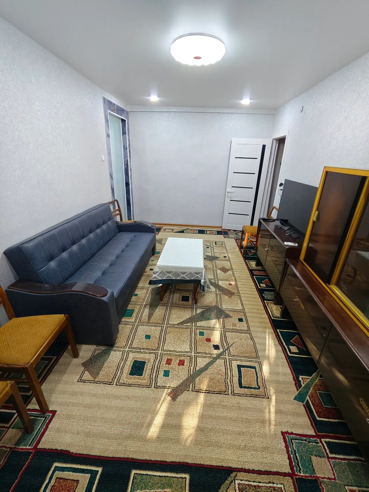 Сотилади 2 хонали квартира, 43 м², 1/2 қават — Яккасарой тумани