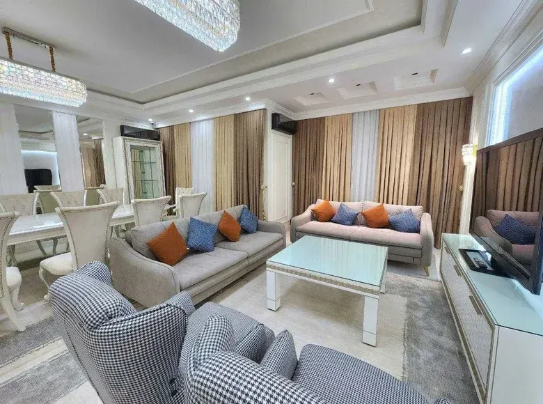 Ижарага берилади 4 хонали квартира, 174 м², 4/8 қават — Юнусобод тумани