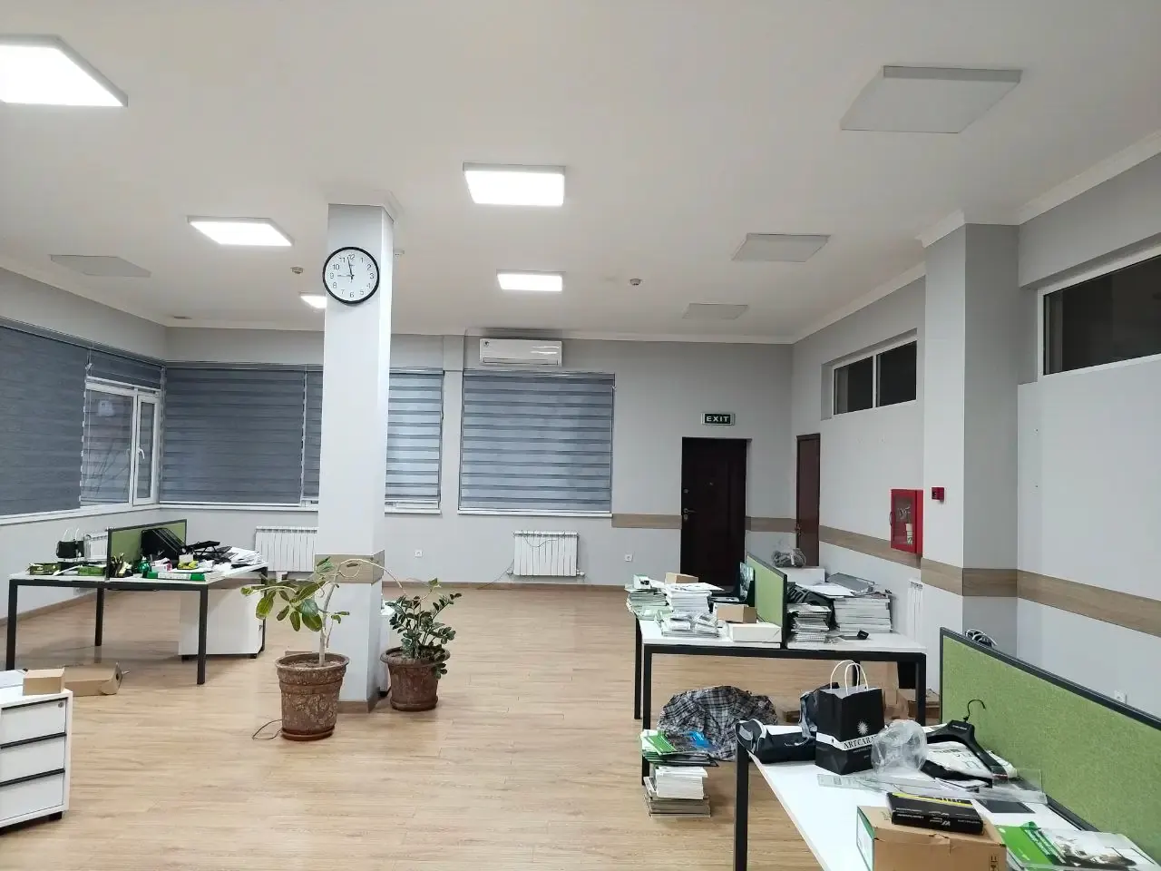 Сдаётся офис, 176 м², 2/2 этаж — Юнусабадский район