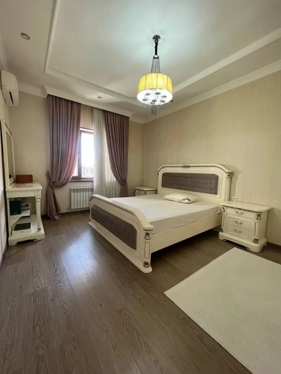 Sotiladi 4 xonali kvartira, 214 m², 5/6 qavat — Mirzo Ulugʻbek tumani