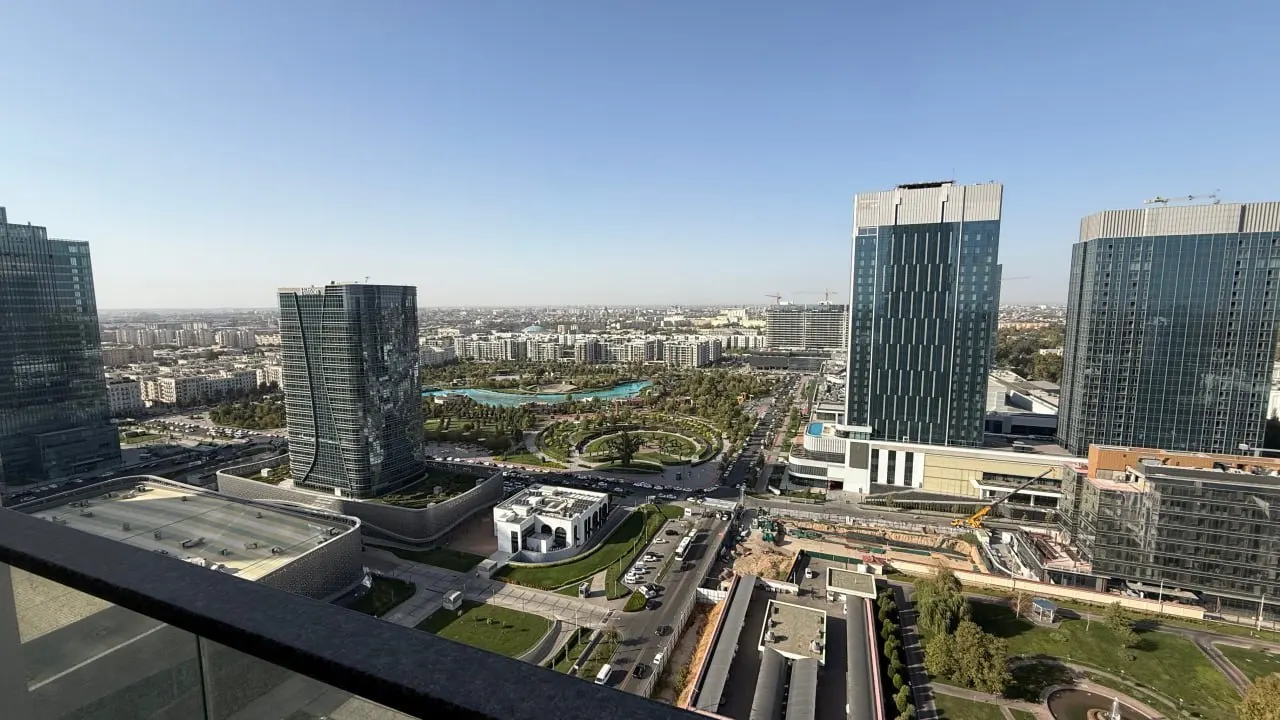 Продаётся 5-комнатная квартира, 269.3 м², 23/24 этаж — Шайхантахурский район