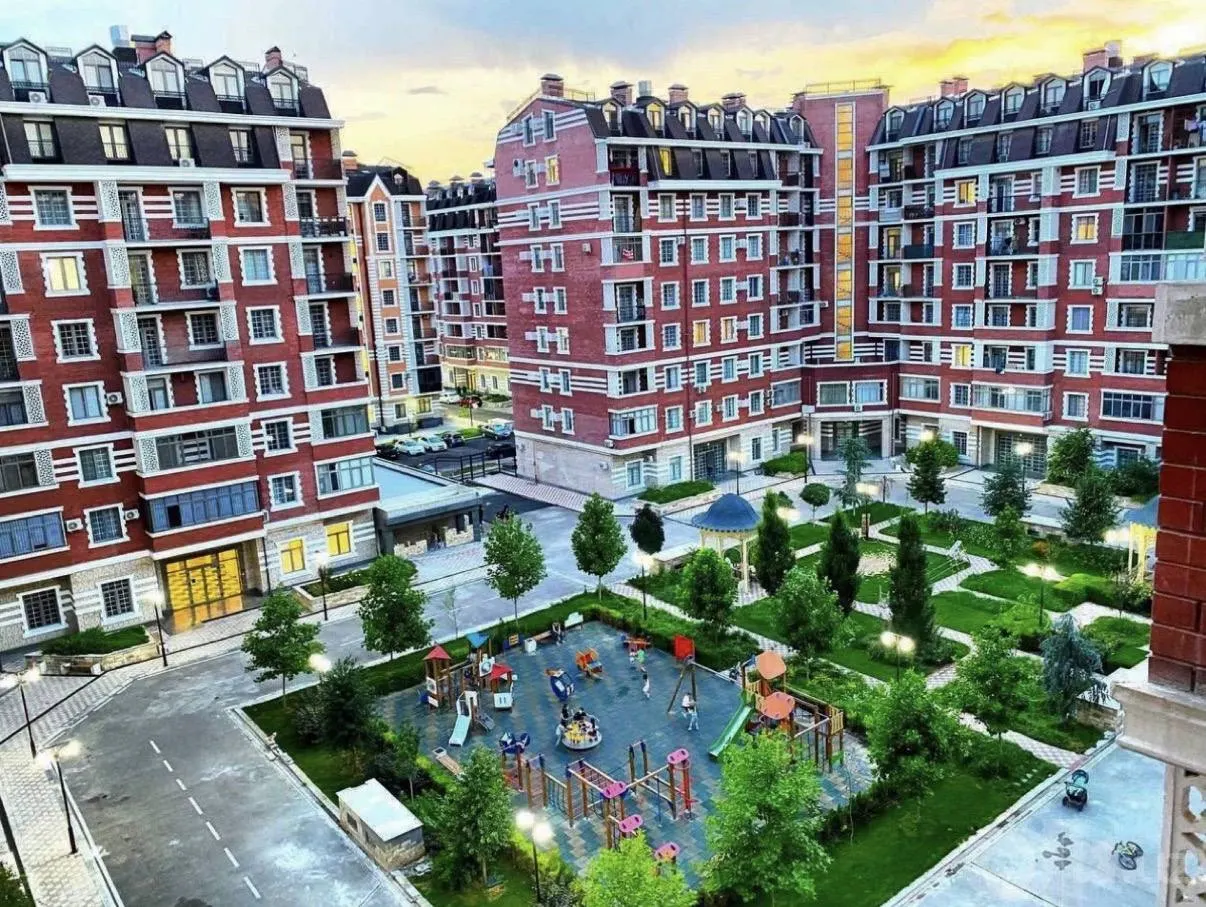Sotiladi 5 xonali kvartira, 170 m², 8/9 qavat — Mirobod tumani
