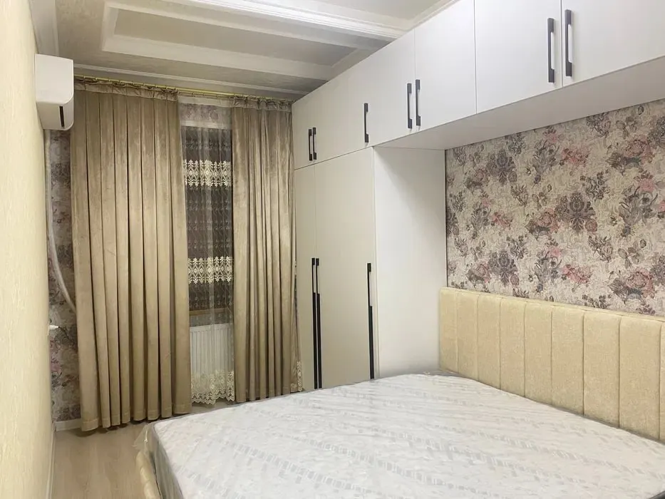 Ijaraga beriladi 3 xonali kvartira, 77 m², 6/10 qavat — Yakkasaroy tumani