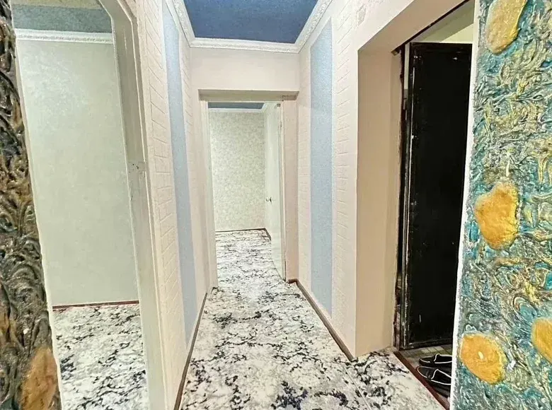 Продаётся 2-комнатная квартира, 50 м², 2/5 этаж — Чиланзарский район