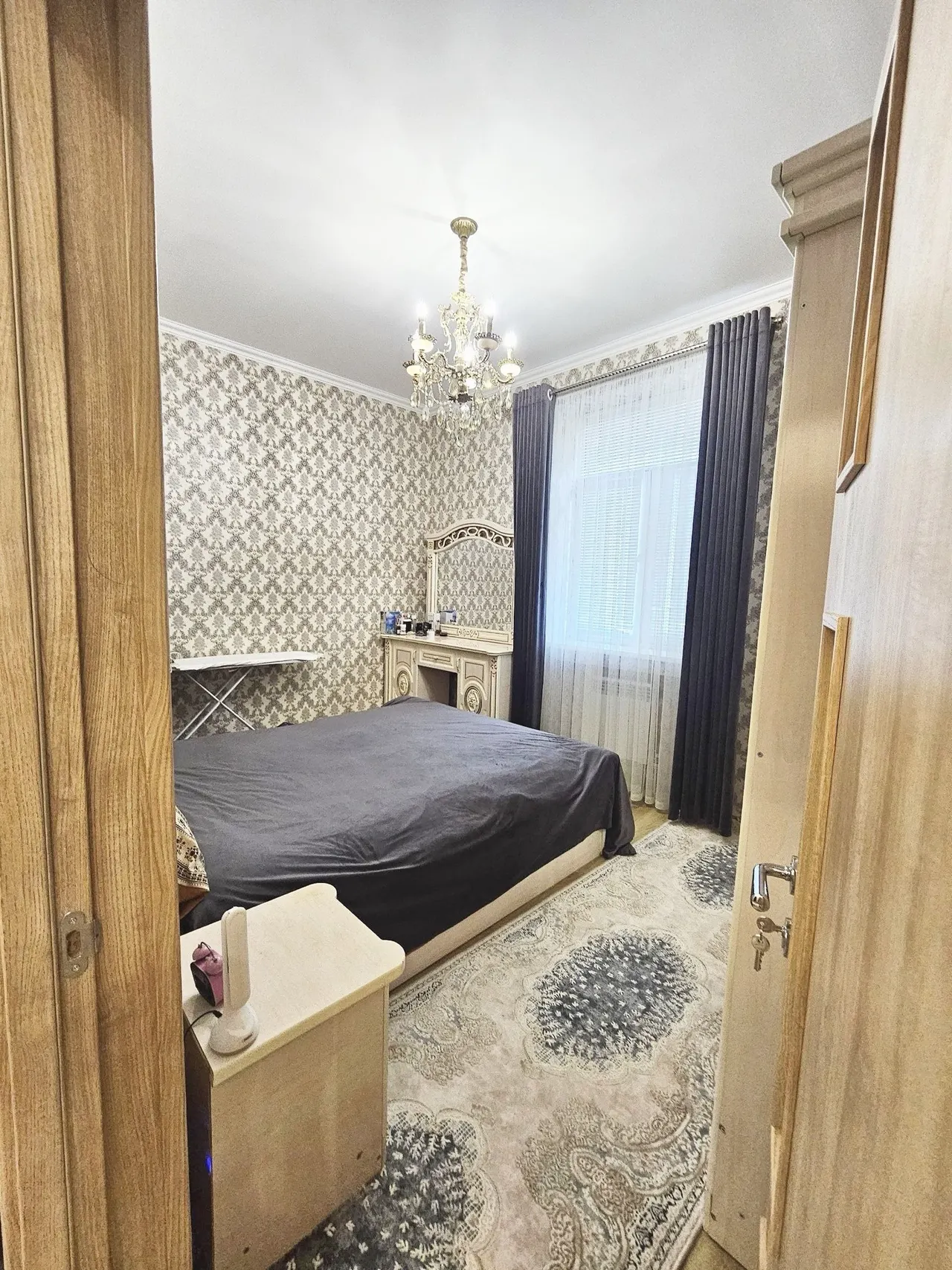 Ijaraga beriladi 2 xonali kvartira, 60 m², 4/8 qavat — Yakkasaroy tumani