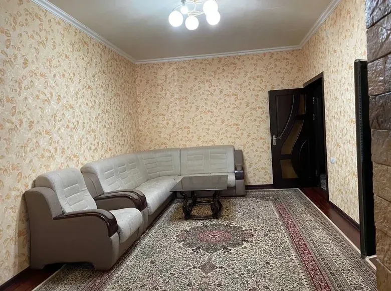 Ижарага берилади 3 хонали квартира, 77 м², 1/4 қават — Мирзо Улуғбек тумани