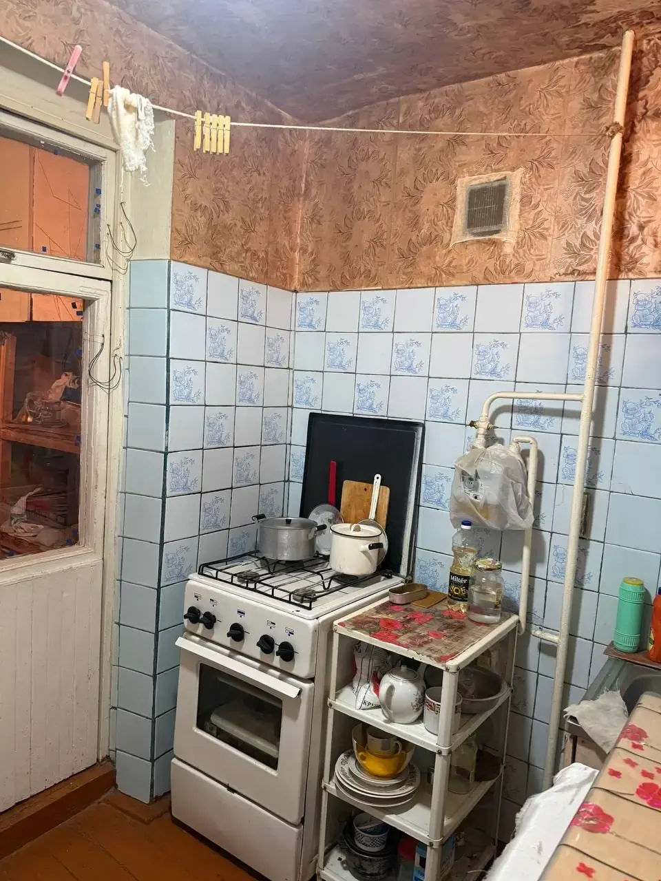 Продаётся 3-комнатная квартира, 54 м², 4/5 этаж — Ангрен