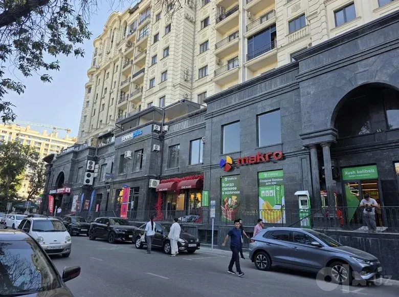 Сотилади тижорат биноси, 724 м² — Юнусобод тумани