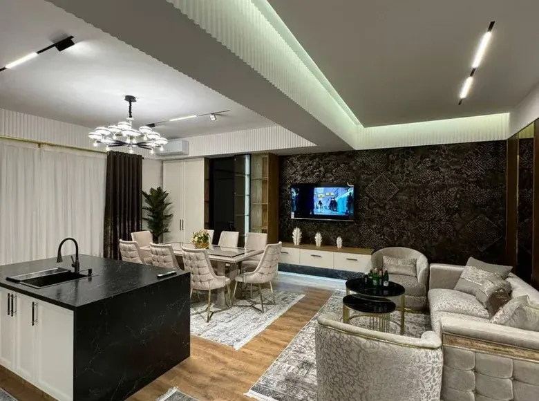 Сотилади 4 хонали квартира, 117 м², 3/8 қават — Чилонзор тумани