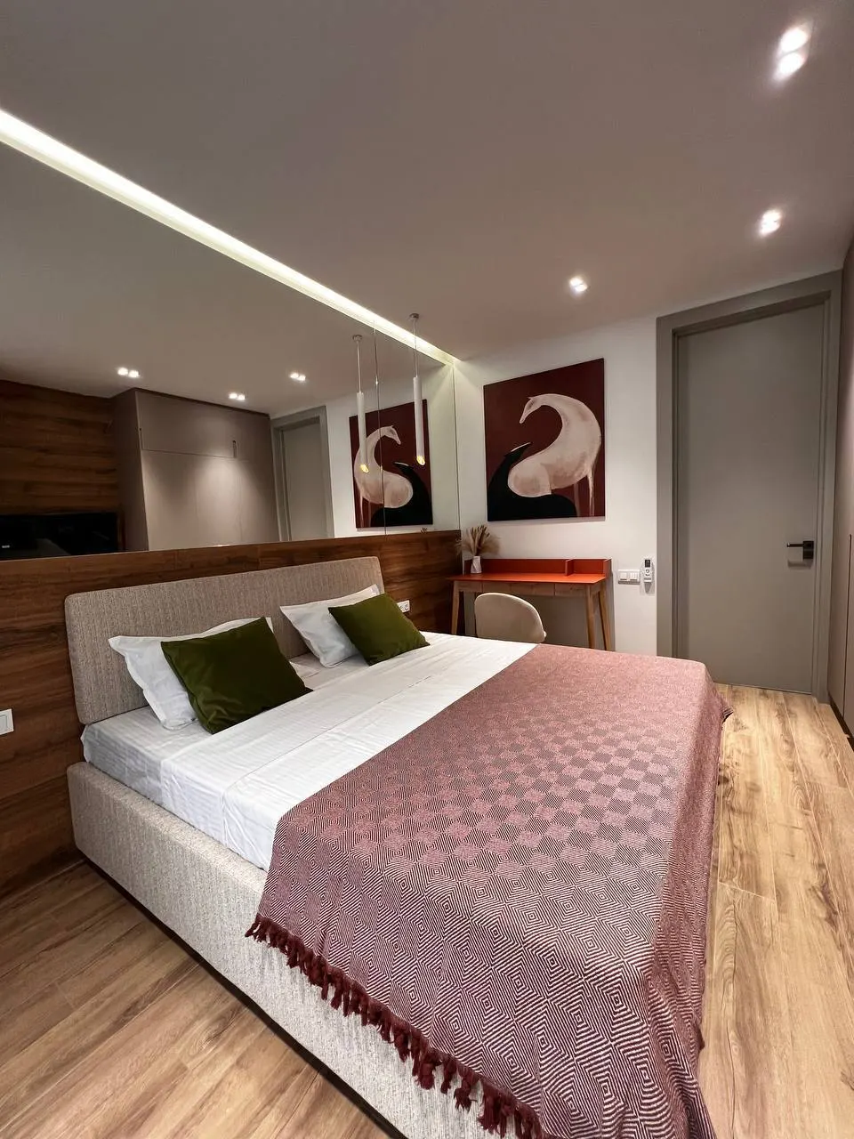 Ижарага берилади 2 хонали квартира, 50 м², 16/25 қават — Мирзо Улуғбек тумани