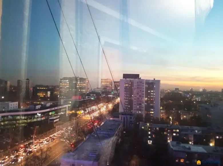 Продаётся 1-комнатная квартира, 40 м², 14/16 этаж — Юнусабадский район