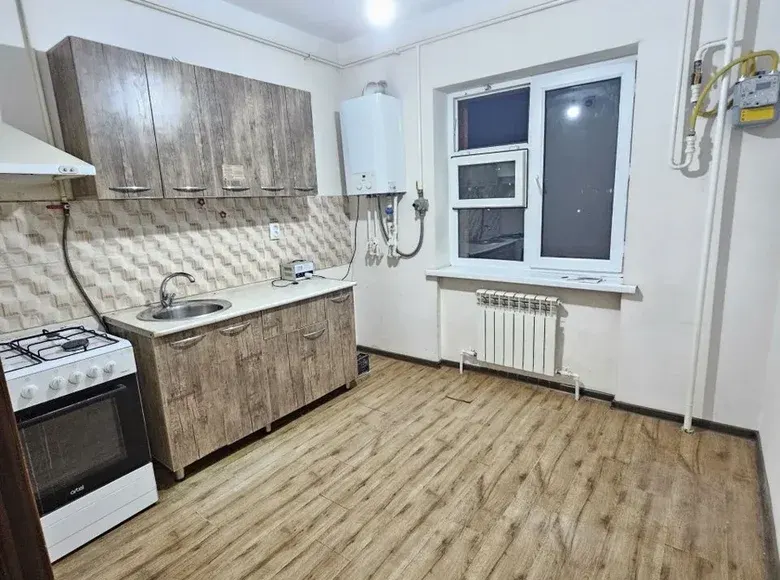 Sotiladi 2 xonali kvartira, 56 m², 4/7 qavat — Sergeli tumani