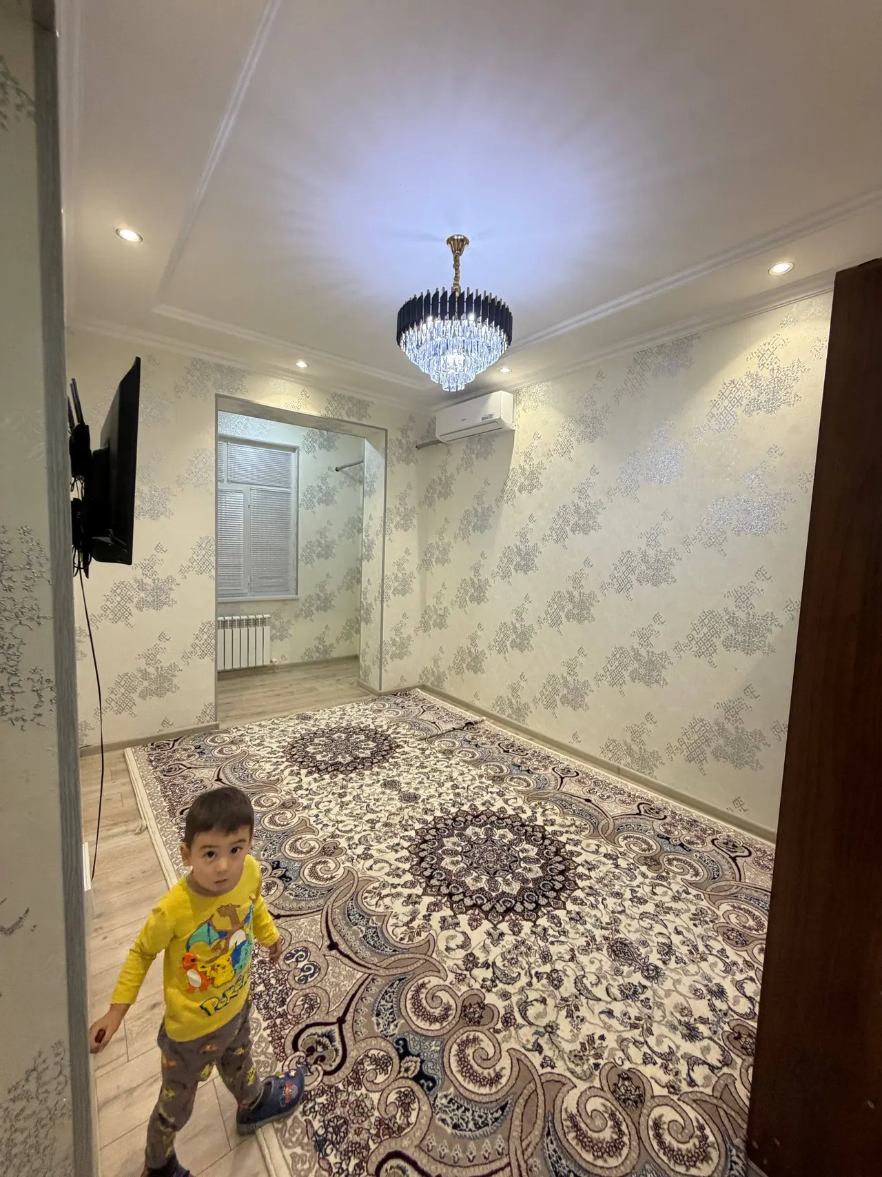 Сдаётся 1-комнатная квартира, 35 м², 1/9 этаж — Яшнабадский район
