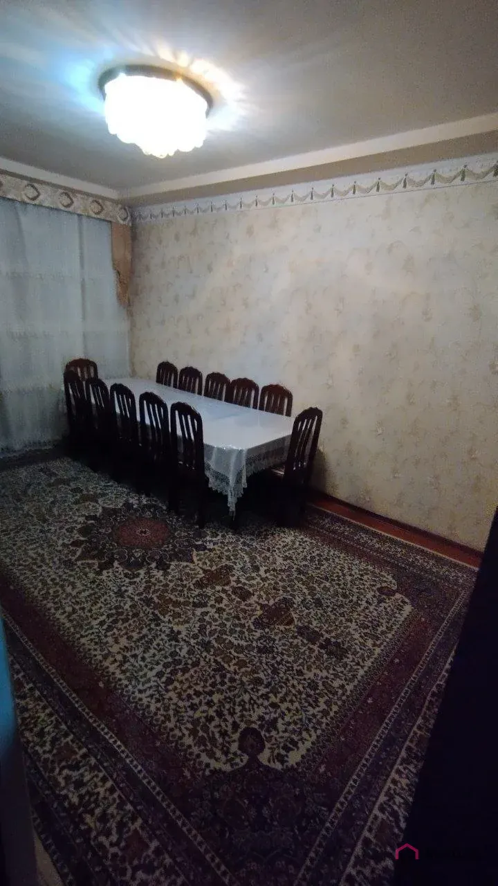 Продаётся 3-комнатная квартира, 68 м², 4/4 этаж — Чиланзарский район