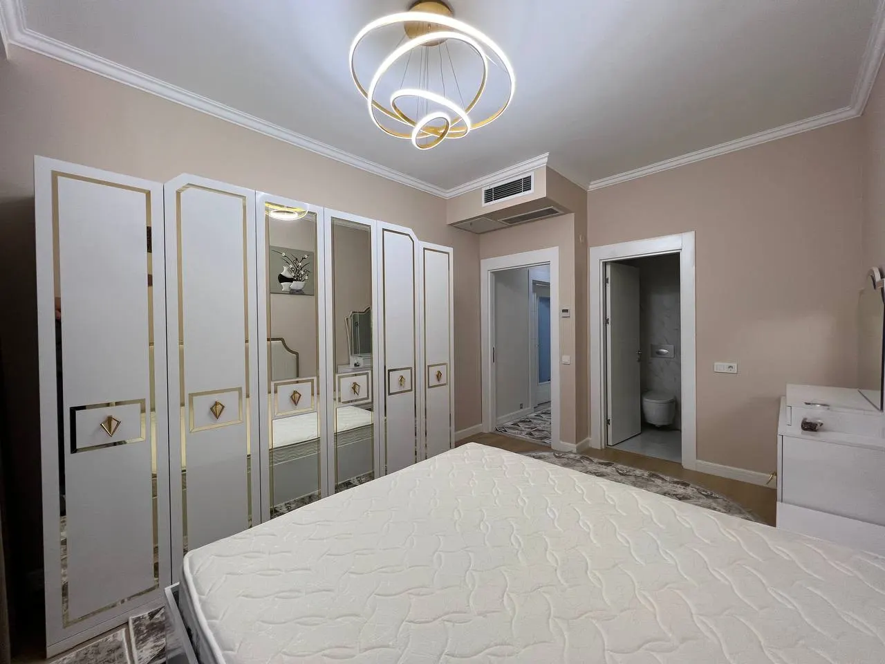 Ijaraga beriladi 2 xonali kvartira, 65 m², 2/9 qavat — Yakkasaroy tumani