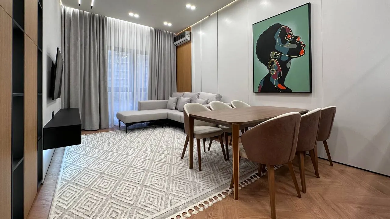 Сдаётся 3-комнатная квартира, 120 м², 5/10 этаж — Мирабадский район