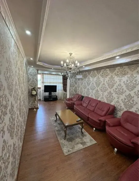 Ijaraga beriladi 3 xonali kvartira, 100 m², 10/12 qavat — Yakkasaroy tumani